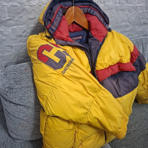 Chevignon Vintage Puffer Jacket Sport Dept Large, like new, yellow color-blocking