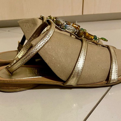 Gianna Kazakou gold sandals like new, leather with beads