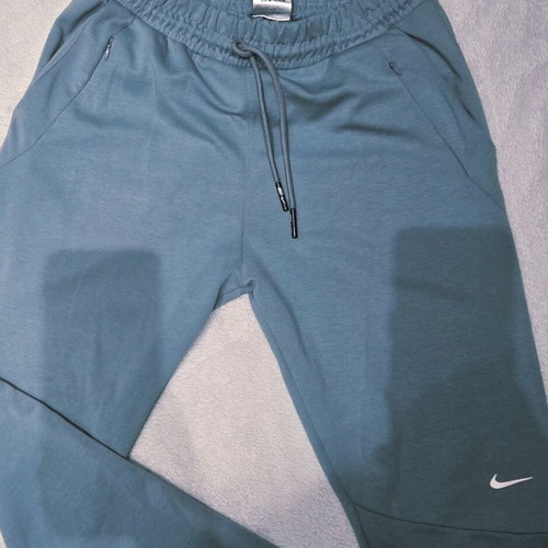 Nike men's bottoms new, fits L and XL