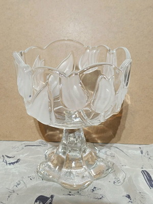 Фруктиера матови лалета употребявана