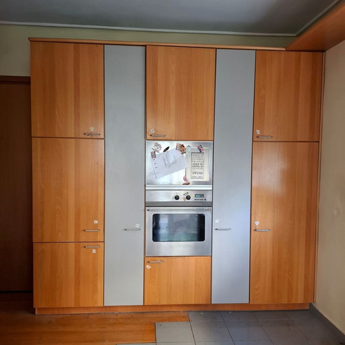 Miele kitchen cabinet set used, 5 independent storage columns