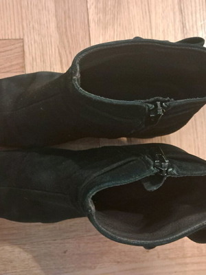 D Chicas ankle height suede boots used, black, bow detail, 5 cm heel