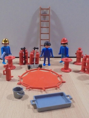 Playmobil 3491 Пожарна част стара непълна употребявана от Lyra