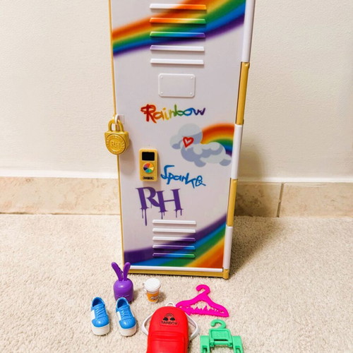Rainbow High Locker like new without box