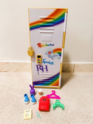 Rainbow High Locker like new without box