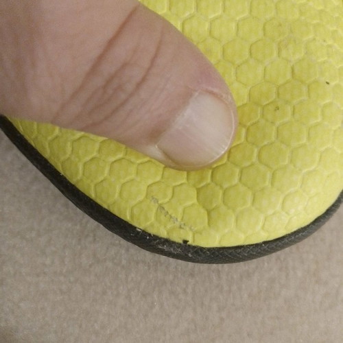 Nike Phantom Football women's athletic shoes used, yellow