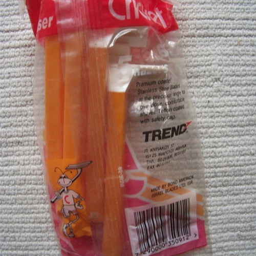 Cricket razors new, 1980s sealed pack