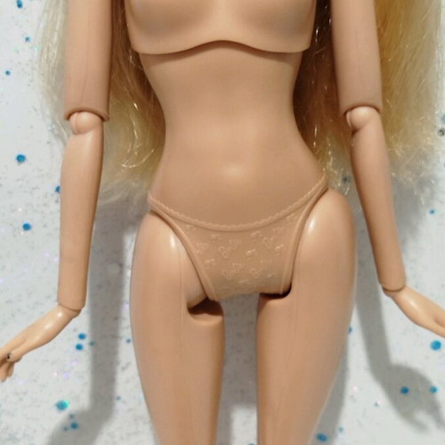 Barbie Style nude used with flaws