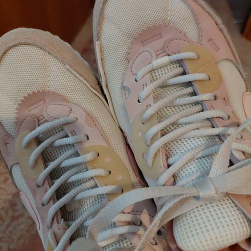 Nike Air Max women's athletic shoes used, pink shades
