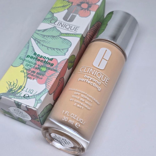 Clinique foundation and concealer 2in1 SPF 19 PA++ 30ml new