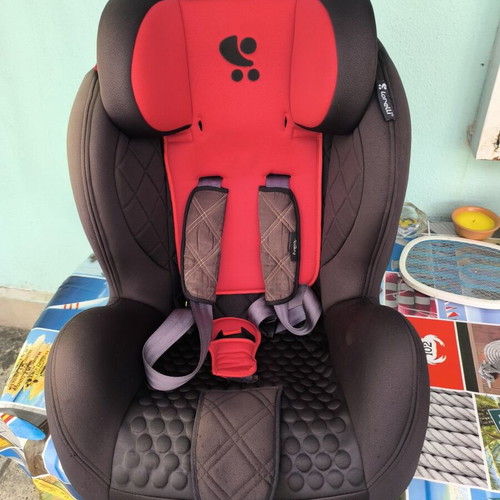 Lorelli Isofix Titan SPS car seat 9-36Kg black and red