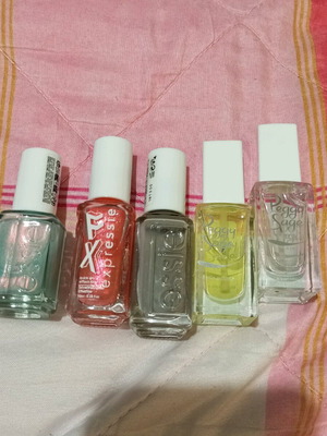 Σετ προϊόντων νυχιών Essie και Peggy Sage, το γκρι ελαφρώς χρησιμοποιημένο