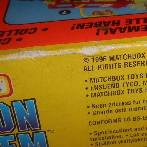 Matchbox Action System Hospital vintage toy 1996, like new