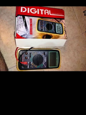 Digital multimeter