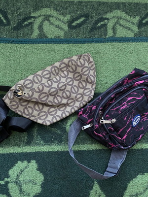 Set of two shoulder bags, black