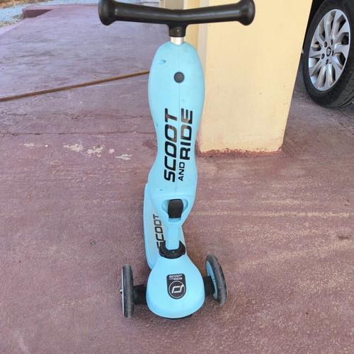 Tricycle scooter used, child can sit
