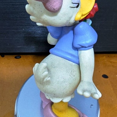 Daisy Duck figure Disney 3D Collection like new