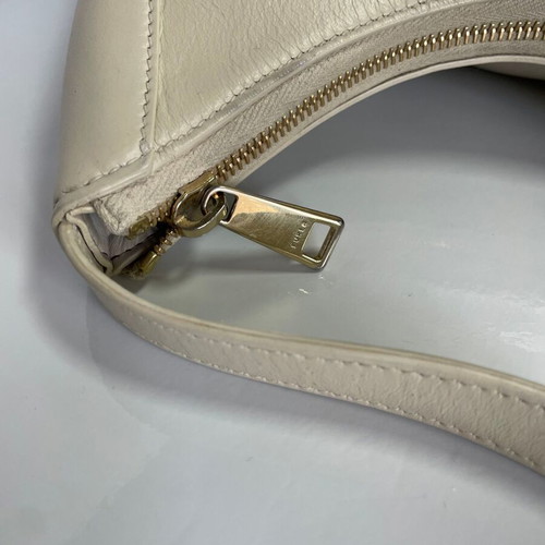 Furla Diamante shoulder bag like new, beige
