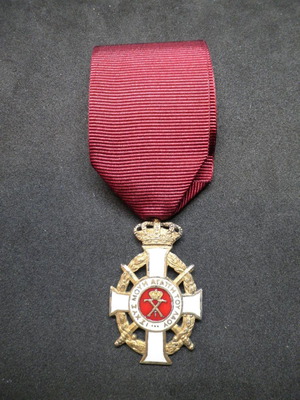 Χρυσός Ιππότης μετ&#039; ξιφών Τάγματος του Γεωργίου Spink μεταχειρισμένος