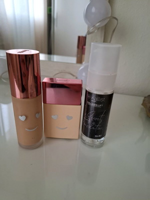 Foundation unused like new