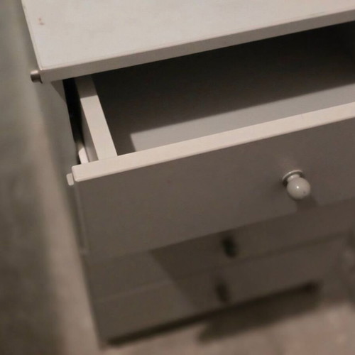 SATO office chair and drawer unit used