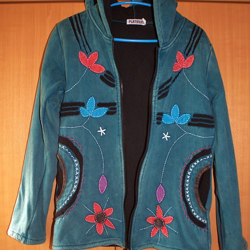 Sweater jacket like new with warm lining and colorful flowers