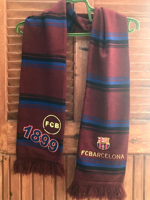 Official Barcelona FC Scarf new, burgundy and blue