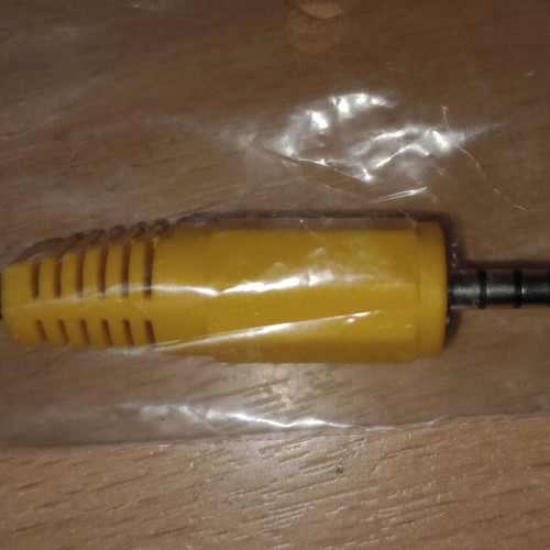 Audio video cable adapter 3.5mm male to RCA 3x female new