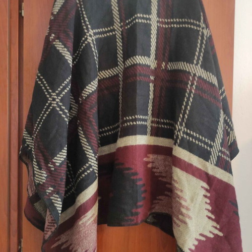 Funky Buddha cape new, black with patterns, one size