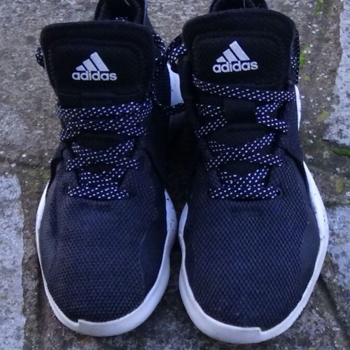 Adidas D Rose 773 kids basketball shoes like new, size 37
