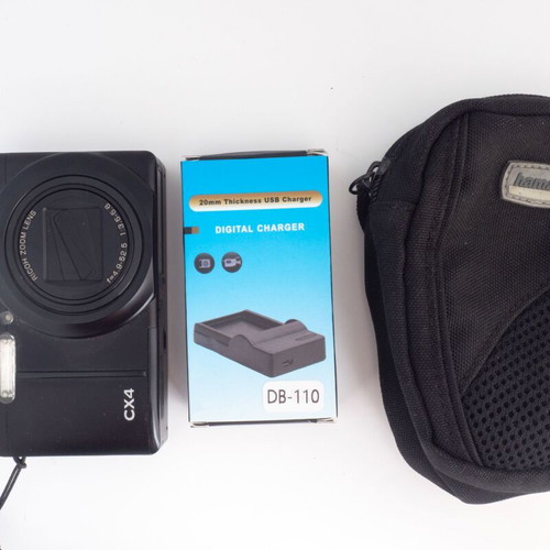Ricoh CX4 10MP Premium Superzoom Compact Camera used