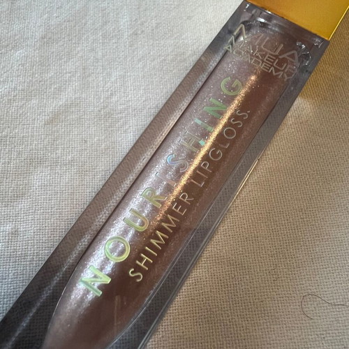 MUA Nourishing Shimmer Lip Gloss new, color Hologlo