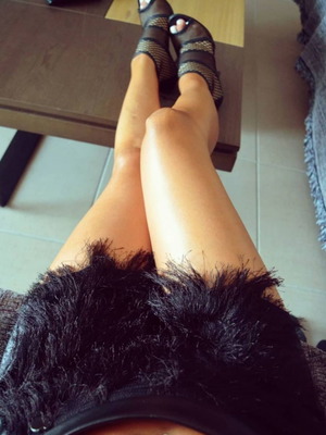 Relish eco leather black shorts new, with fringes