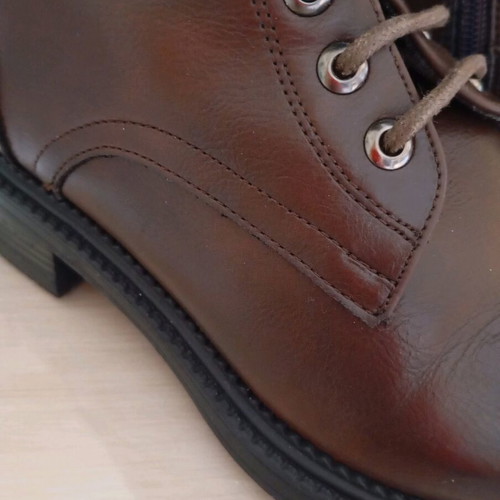 Brown ankle boots with laces and zipper size 38 like new