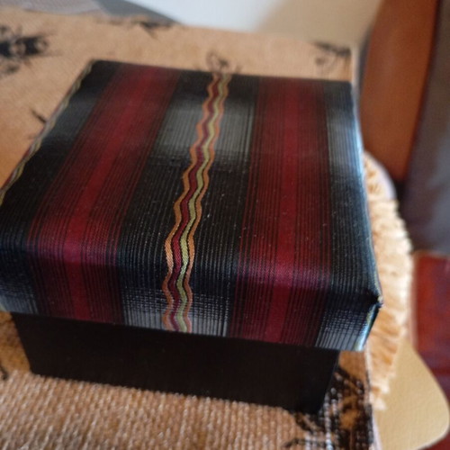 Box for small items and jewelry used, 11x11 cm