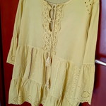 Attrattivo cotton blouse like new, yellow, long sleeve with ruffles