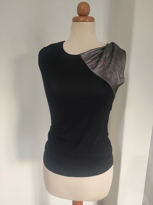 Armani vintage black silver viscose blouse S like new