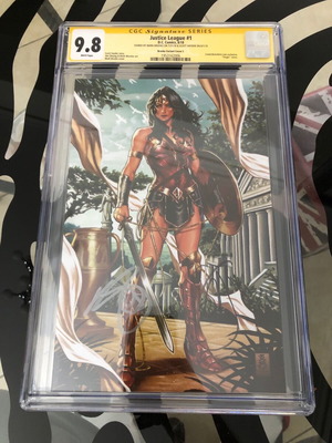 Justice League #1 CGC 9.8 new, signed by Mark Brooks and Scott Snyder