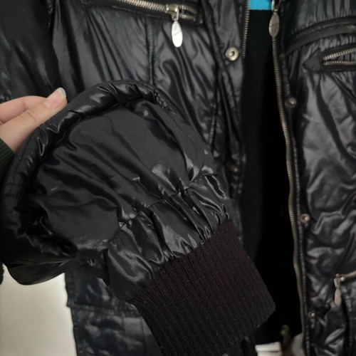 Black jacket like new, size L
