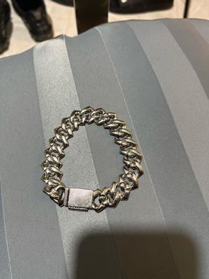 Bracelet new