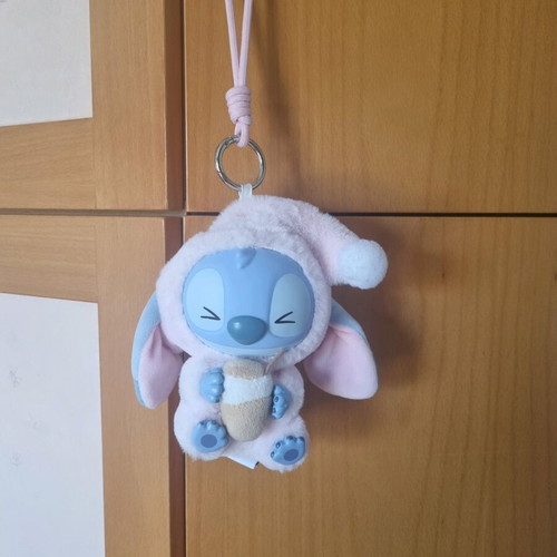 Disney bear keychain like new