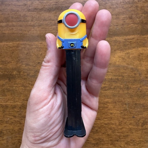 PEZ dispenser Minions Mel Despicable Me like new