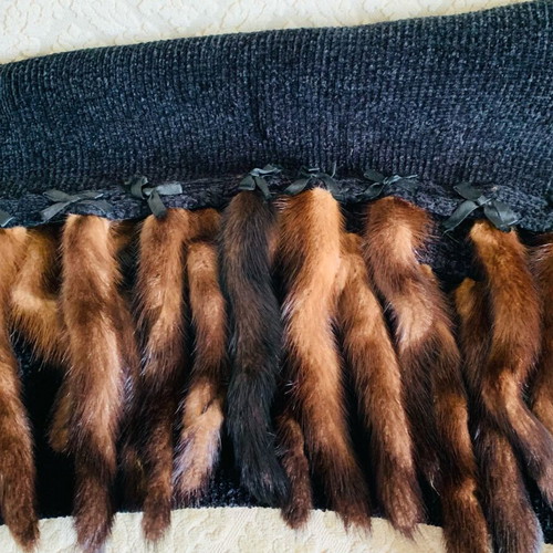 Knitted scarf with natural mink fur A.L.E. like new, black and brown