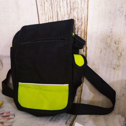 Sports Shoulder Bag. Brand new.