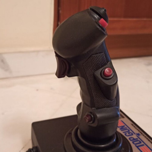 Top Gun Thrustmaster επετειακό χειριστήριο σαν καινούργιο