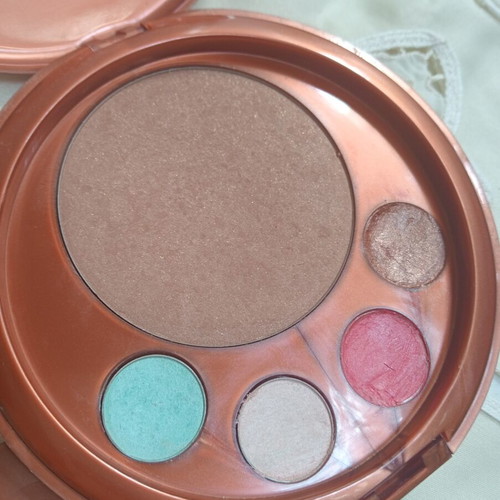Estée Lauder Bronze Goddess Limited Edition palette, slightly used