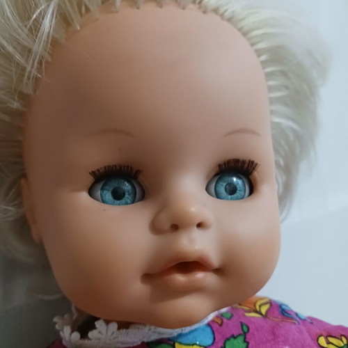 Vintage Italian doll like new, collectible