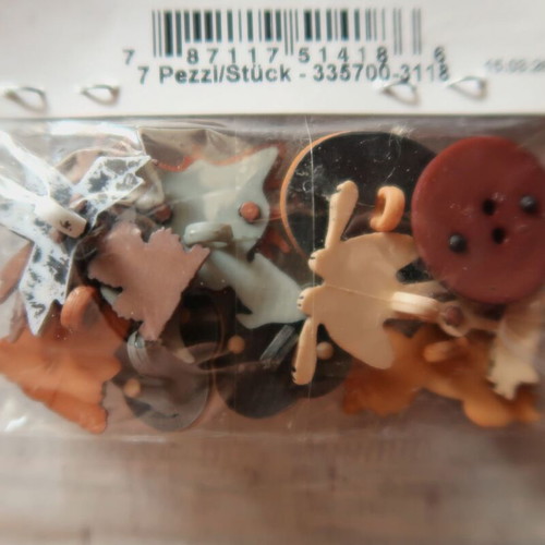 Buttons with cat designs, pack of 9, new
