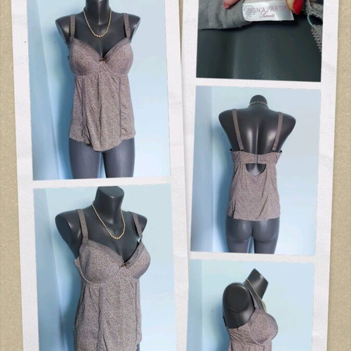 Bustier tank tops with built-in bra used, set of 2 pieces