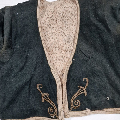 Tsochino vest type Amalia used, old